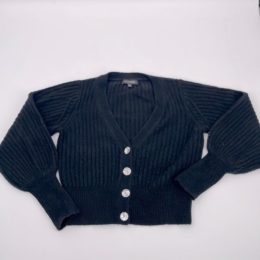 UEC Intermix black ribbed v-neck cardigan cropped sweater small